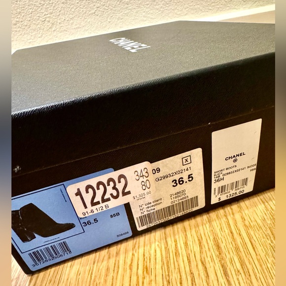 Chanel black suede booties - Picture 14 of 16